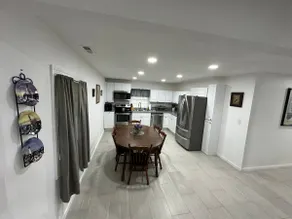 Creek Road Quarters - Image 3