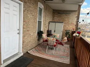 Logan Square Cozy Corner - Image 4