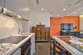 Valletta Luxury Penthouse Jacuzzi & SeaViews - Image 5