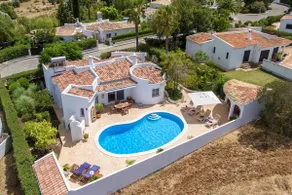 Villa Sagres es una villa rural, a 3 km de los campos de golf y a 13 km de las playas. - Image 5