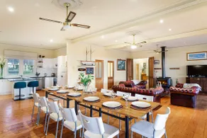 Woolamai Park -Huge 7 bedroom House - Sleeps 16 - Image 2