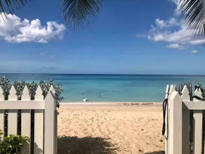 Beach front cottage (2 bed / 2 bath) - Image 3