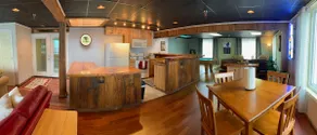 Black Jacks Downtown Loft - Image 3