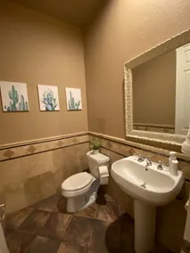 Large Luxury Gilbert single story home w/3 en suites - Image 3