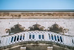 Demartini Luxury Palace - Image 4