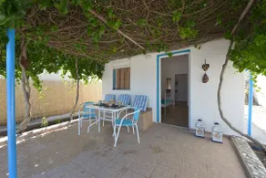 Blue Stegna Apartment - Image 4