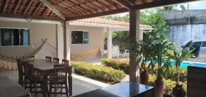 Beach house with pool - Image 3