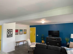 Escanaba River Modern Retreat • 10 Min to Town - Image 4
