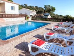 Casas Catalunya: Entspannende Villa Lloraine an der Costa Brava mit Blick auf die Berge. Für 10 Gäste! - Image 5