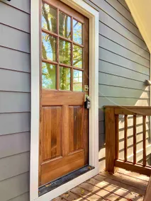 Classic City Carriage- Amazing Location 1BR-1BA - Image 3