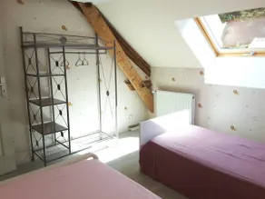 Apartment with mountain view - Image 4