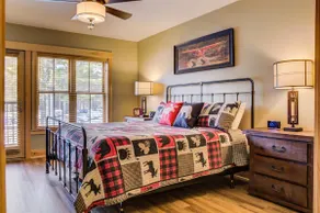 Cranmore Mountain Condo | Pool, Hot Tub | Sleeps 6 - Image 5