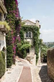 Poet's historic apartment; home of Jacques Prevert - Image 2