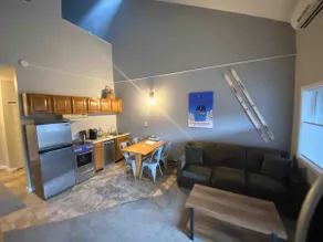 Loon Mtn Loft w/Pool, Jacuzzi Access, Mtn Shuttle - Image 5