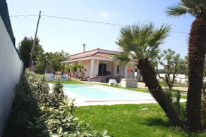 VIlla Brancasi med swimmingpool - Image 2