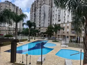 Apartment on the Green Line near the Boulevard Mall - Image 2