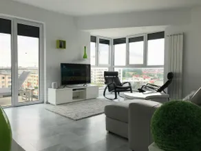 Luxury Westpark 2 Residence with Lake View - Image 2