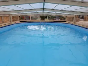 Air-conditioned cottage in Périgord Noir with indoor pool - Image 5