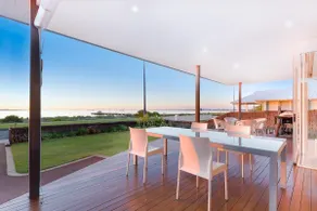 Beachfront Luxury - Starfish (Ground level Condo) - Image 2