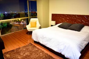 Breathtaking View Luxury Condo, Prime Location - Image 5