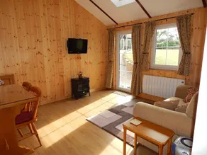 The Log Cabin - Image 2