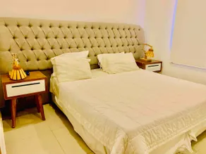Jara neighborhood, near US Embassy, 2 rooms, balcony, garage 13 - Image 5