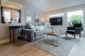 Priceless Penthouse Stay Beautiful Private Terrace - Image 4