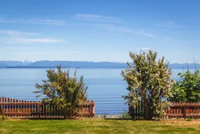 Large Oceanfront House with Hot Tub! - Image 4