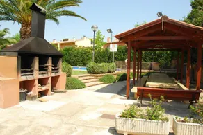 Apt con piscina en Calella de Palafrugell, parking gratuito - Image 2