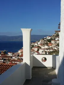 The White House, unique and cosy with great views - Image 4