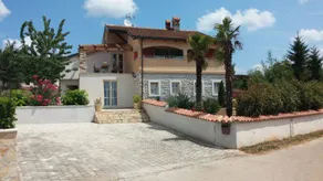 Villa Istrian Garden - Image 4