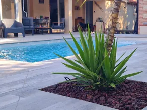 Caza Alzina – Family Villa with Pool, Garden, and A/C - Image 3