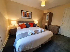 Perry House, Long Ashton, Bristol by Cliftonvalley Apartments - Image 4