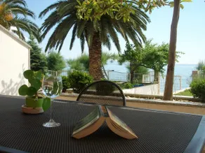 Beach Dream / 2 bedroom - Image 2