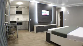 A stylish 2-bedroom apartment in the center of Kryvyi Rih - Image 4