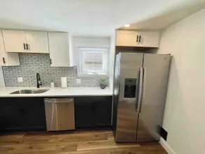 The Bungalow on Berkeley - NEW w/Game Room - Image 3