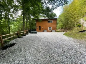 Mountain Memory Cabin - Image 3
