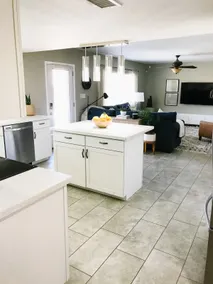 Beautiful Spacious 4 Bedroom Home - Image 4