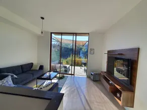 Spectacular Town House in a natural setting. - Image 4