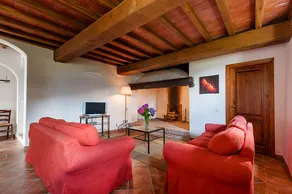 Javello Farm, Tuscany Apartment - Pool - Image 2