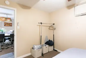 Washington Terrace Hideout-Pet Friendly, 1 Bed - Image 4