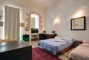 Feingold House Loft Apt , Jerusalem - Image 3