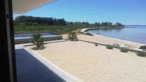 JamC Dream: Family dream right by the sea with heated pool - Image 5