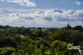 Blue Cottage Bay Views | Walk To Blairgowrie Beach - Image 3