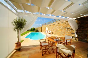 Villa Phivi Cycladic Splendor: 5Bed Gem, Pool, Gym - Image 4