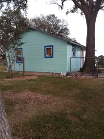 The Potters' Cottage (Round Top/ Burton / Brenham) - Image 3