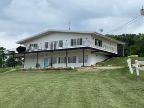 Newly remodeled Clubhouse, Game Room - Image 3