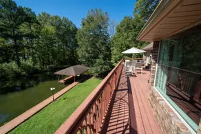 The Grand at Lake Hamilton - Image 3