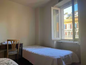 Sunny apartment in Lugano - Image 3