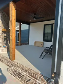 Luxury 3BR lakeside escape - Image 2
